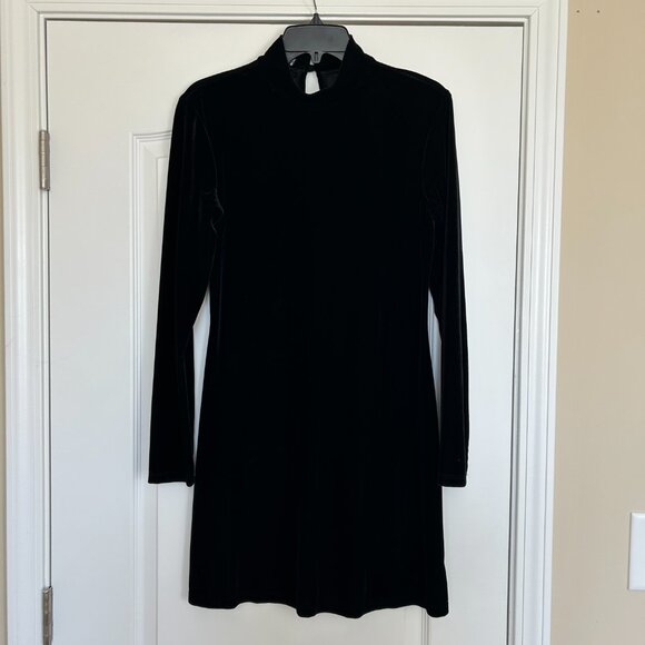 My Michelle Dresses & Skirts - My Michelle Black Velvet Dress